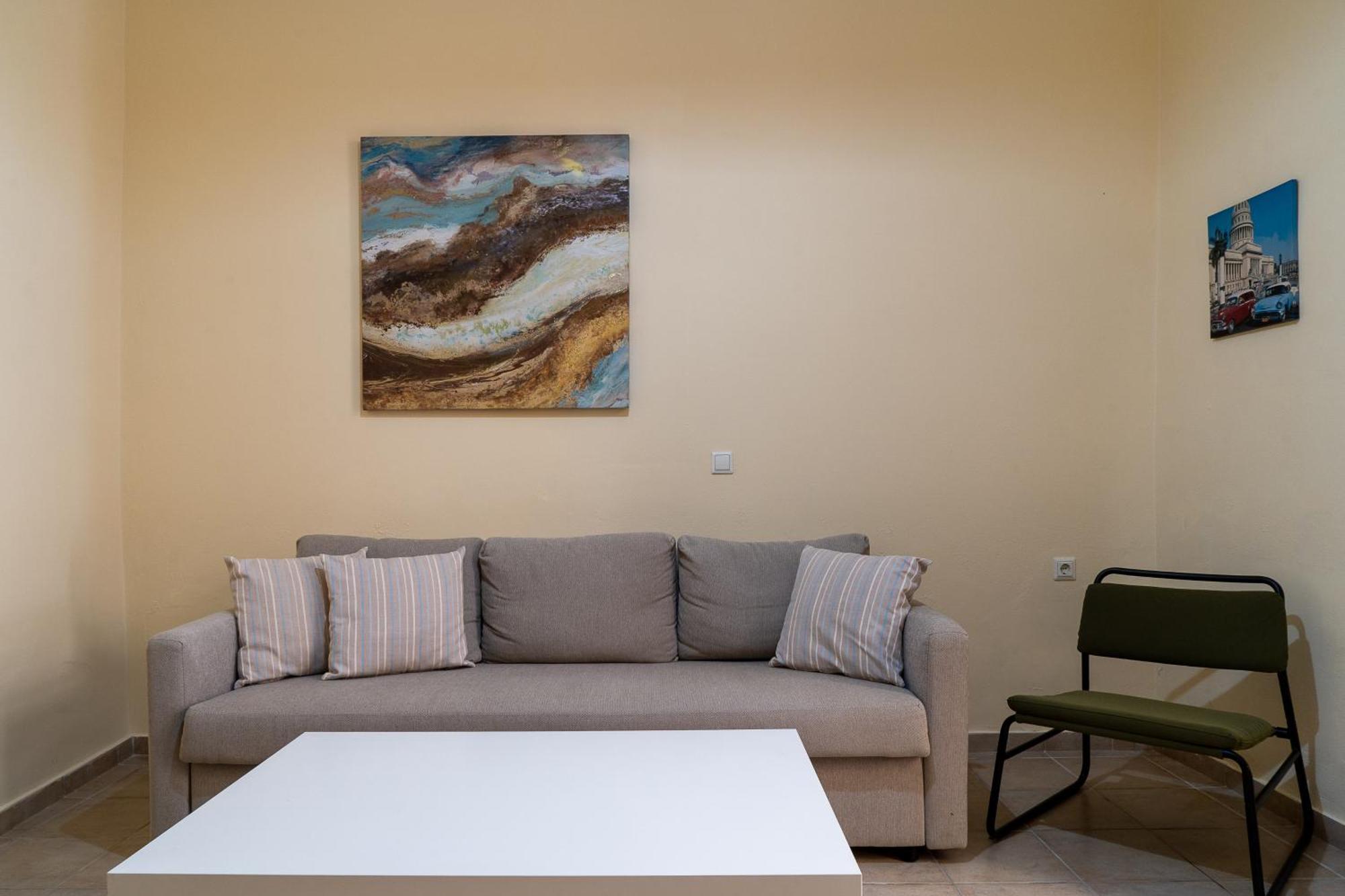 Katrina House Apartment